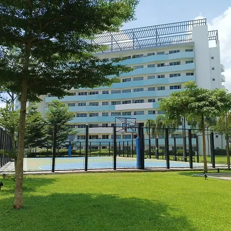 Staycation At The Residences At Commonwealth