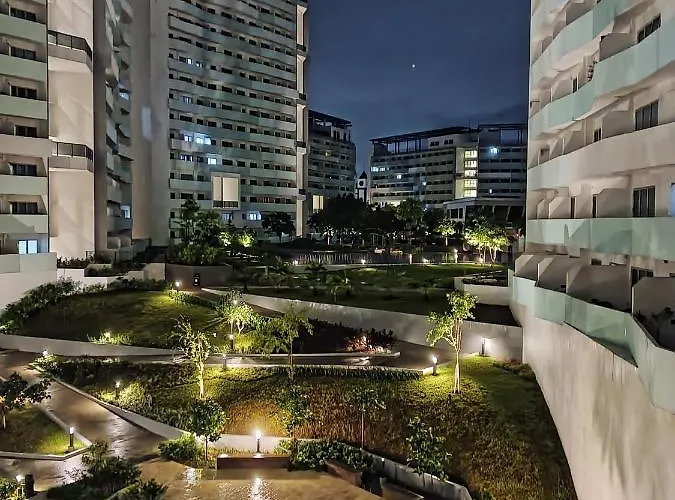 Staycation At The Residences At Commonwealth Aparthotel Manila